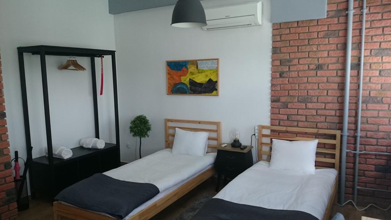 Hostel W5ポズナン エクステリア 写真
